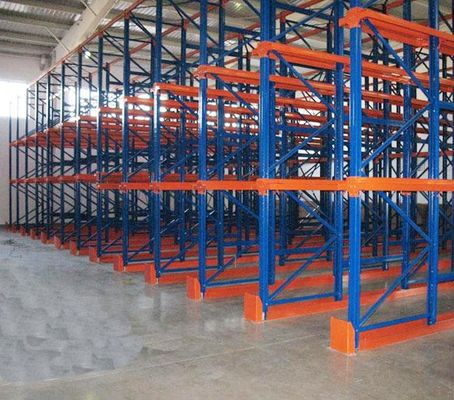Garage sur mesure dans le rack à palettes, système de rack à palettes d'usine