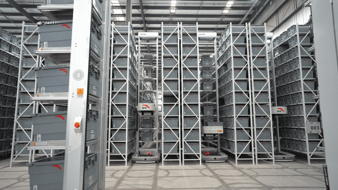 Boîtes de rangement en plastique pour stockage industriel logistique 3
